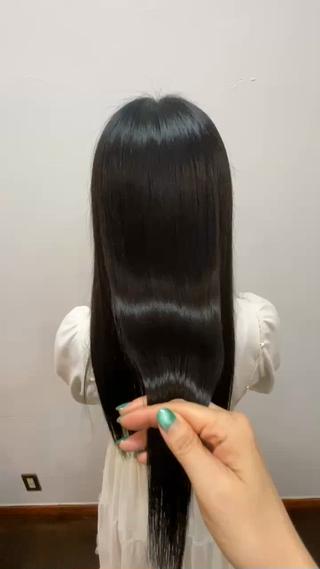 ロング La Ruelle yoko🐈髪質改善のヘアスタイル