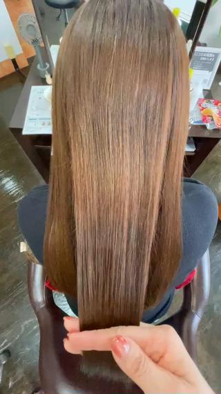 ロング La Ruelle yoko🐈髪質改善のヘアスタイル