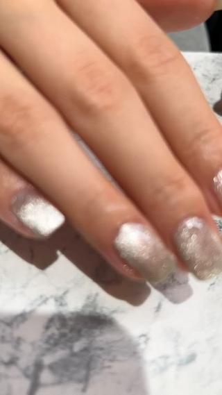 ネイル マグネット/心斎橋 LoLo.カレラのネイルデザイン