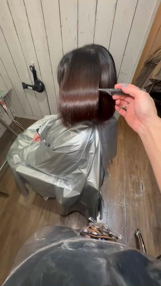 ショート カラー ヘアアレンジ MiU所属・韓国×髪質改善×美髪 縮毛矯正×レイヤーのヘアスタイル