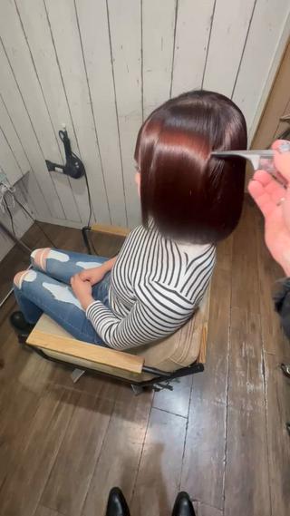 ショート カラー ヘアアレンジ MiU所属・韓国×髪質改善×美髪 縮毛矯正×レイヤーのヘアスタイル