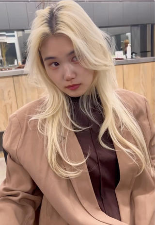 セミロング sakoda shunkiのヘアスタイル