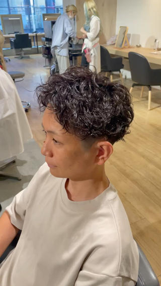 スパイキーショートパーマ 
