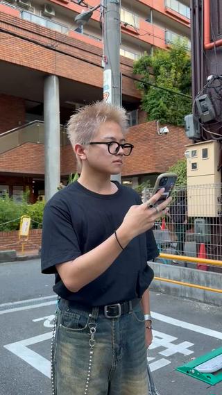 スパイキーショート×ハイトーン
この動画のようなホワイトベージュは、2ブリーチしないといけないことがほとんどです
その場合＋¥3,850-でできます！！ 