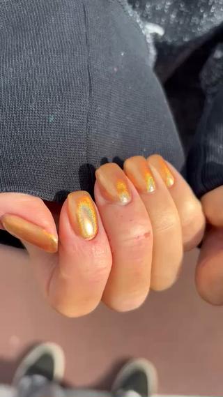 ミラーネイルも大変人気があり
ご対応可能です!