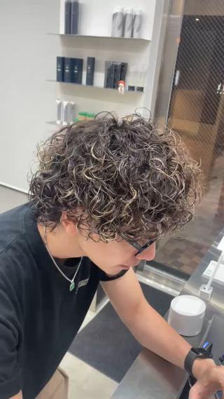 #メンズ#パーマ#波巻きパーマ#スパイラルパーマ#ニュアンスパーマ#プードルパーマ#ツイストスパイラルパーマ#シャドウパーマ#フェザーパーマ#ラルフパーマ#カルマパーマ#福岡美容室#天神美容室#メンズ特化美容室#パーマ特化 
