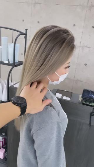 こちらのスタイルを希望の場合はsuzuka指名を選択して下さい。「ブックマークする」ボタンを押して、ご来店時ご提示ください】 UPTOGLOSS  treatment/髪質改善/トリートメント/イルミナカラー/美髪/艶カラーInstagram→ulu_suzu

#コントラストハイライト
#ハイライトヘア
#バレイヤージュグラデーション
#バレイヤージュハイライト
#ブリーチオンカラー
#ホワイトブロンド
#ミルクティーブラウン
#ミルクティーアッシュ 