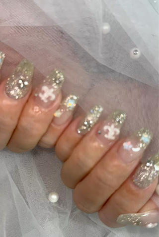 ネイル LAVISH nanamiのネイルデザイン