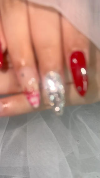 ネイル LAVISH nanamiのネイルデザイン