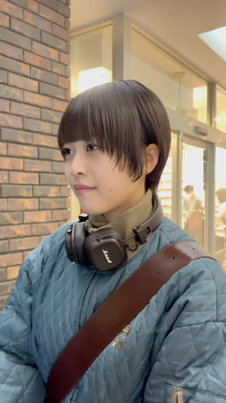 ショート かどたはるな レイヤー/パーマのヘアスタイル