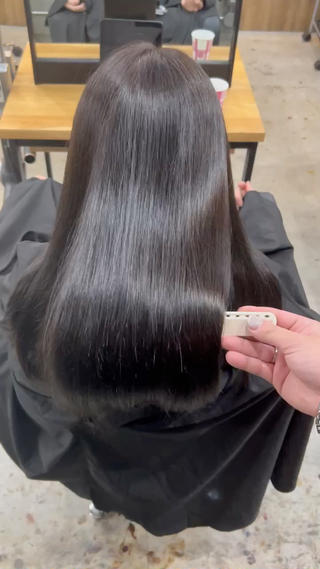 カラー siun.所属・春翔 艶/縮毛/ブリーチのヘアスタイル