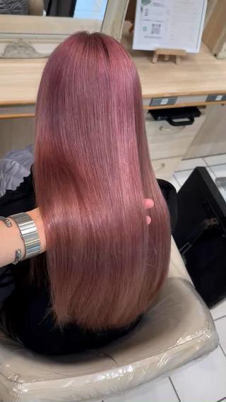 ロング ハイトーンカラー 髪質改善カラーノトのヘアスタイル