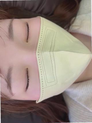 .
.
今流行りの束感まつ毛作り♡
綺麗にパーマかかってるので家でも簡単に再現できます