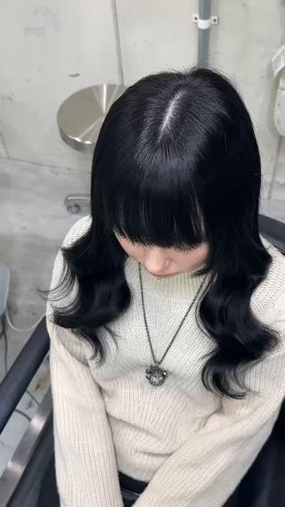 ロング ヘアアレンジ EDeN Kuutoのヘアスタイル