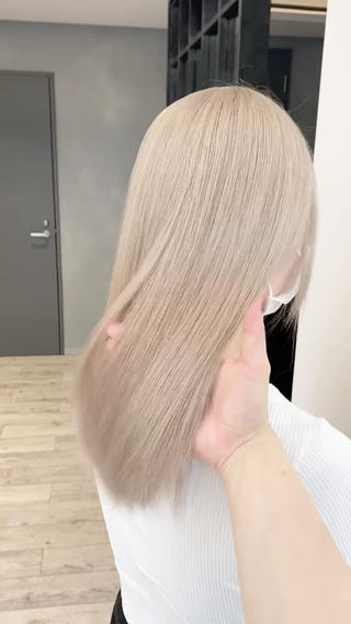 カラー ハイトーン特化サロン 🍑momo🍑のヘアスタイル