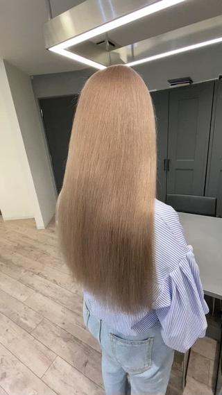 ロング ハイトーン特化サロン 🍑momo🍑のヘアスタイル