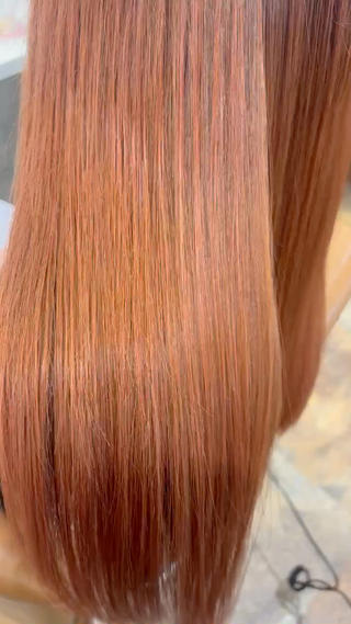 セミロング 🫧おか えいみ🫧のヘアスタイル