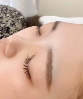 束感マツエク 