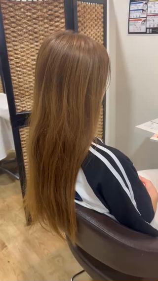 before:表面の緩やかなくせ毛がお悩み 