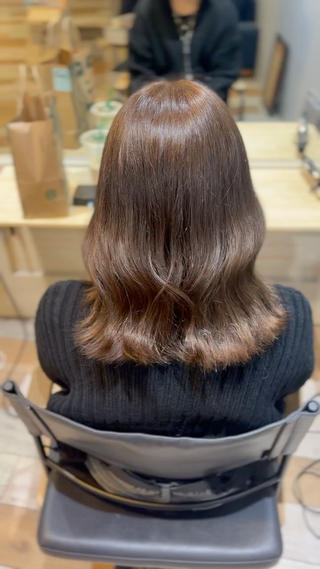 ミディアム 💜🦋 COCONA🦋💜のヘアスタイル