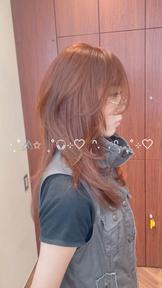 ロング カラー レイヤーカット ダブルカラーのヘアスタイル