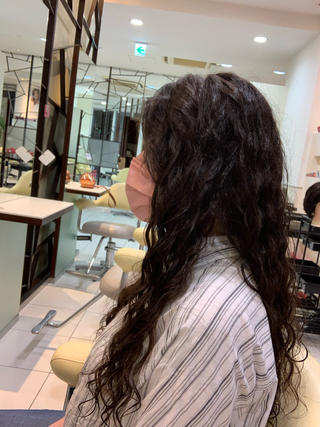 ロングツイストパーマ