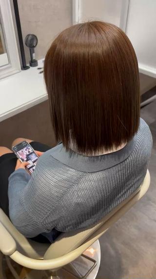 カラー 松井 咲樹のヘアスタイル