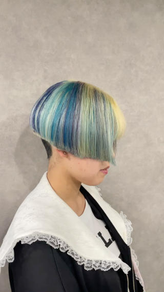ショート カラー REDEAL 渋谷所属・こうき/縮毛矯正/ ブリーチ縮毛矯正のヘアスタイル