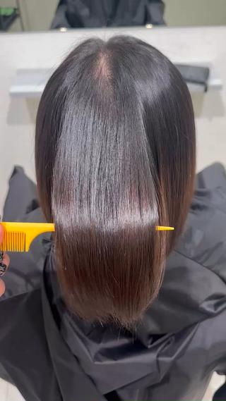 ミディアム Number.タナカ 間々田髪質改善のヘアスタイル