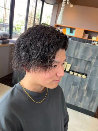 ショート パーマ 安田 海斗のヘアスタイル