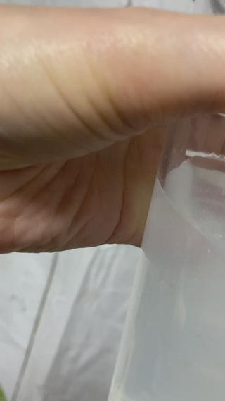 毛穴の汚れです

顎の下のザラザラや角栓、加齢によるターンオーバーによるゴワゴワ肌に高濃度水素水のトルネード水流で毛穴ケアをしてツルツルでトーンアップした美肌に 