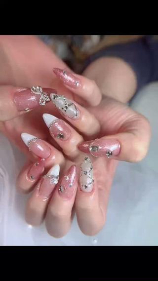 ネイル Mio Nail Salon所属・MIO Nailのネイルデザイン