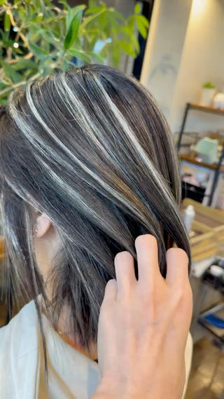 ショート Cure2所属・🌈白いハイライト 🌈 🐶ノザワ🐶のヘアスタイル