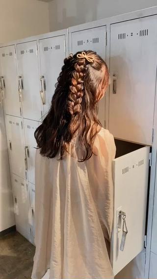 ロング カラー ヘアアレンジ 💫miyu💫デザ インカラー/アレンジのヘアスタイル