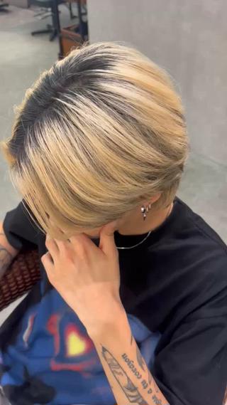 ミディアム カラー メンズ 似合う赤み消しカラー ＊こうき［恵比寿］のヘアスタイル