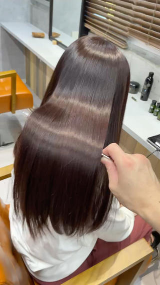 朗報【毎日美容院帰り】縮毛矯正と髪質改善、髪質改善カラーは「僕に」