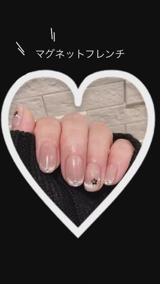 ネイル ネイル ティアラのネイルデザイン