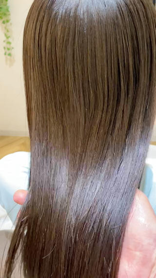 セミロング 縮毛矯正☆白髪ぼかし 専門ゆうぞうのヘアスタイル