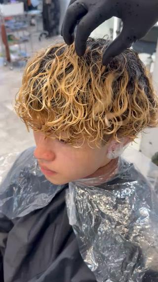 ブリーチパーマもベース髪の体力次第でできます！ 