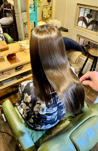 ロング 飯田 実歩(じっぽ)のヘアスタイル