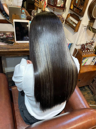 ロング 飯田 実歩(じっぽ)のヘアスタイル