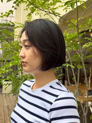 ショート カラー ボブ/レイヤー 山川廉弥のヘアスタイル