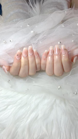 ネイル e-up by boss所属・e-up nail Arisaのネイルデザイン