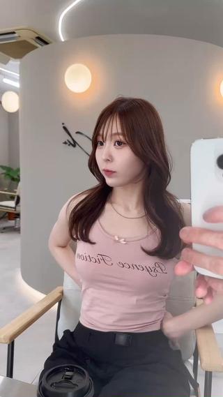 セミロング カラー i.+sapporo所属・ショート/レイヤー /札幌/小山内のヘアスタイル