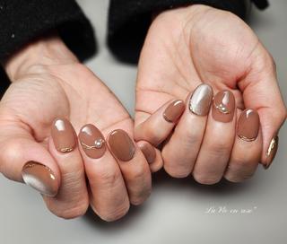 ネイル ラヴィアン ローズのネイルデザイン