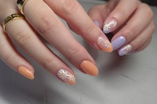 ネイル ラヴィアン ローズのネイルデザイン