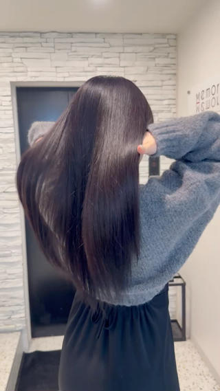 カラーとケラチントリートメント組み合わせることでより艶のある髪になります
冬トーンダウンされる方多いです

カラーモデル様随時募集中です♡
ご予約お待ちしております(*^^*) 