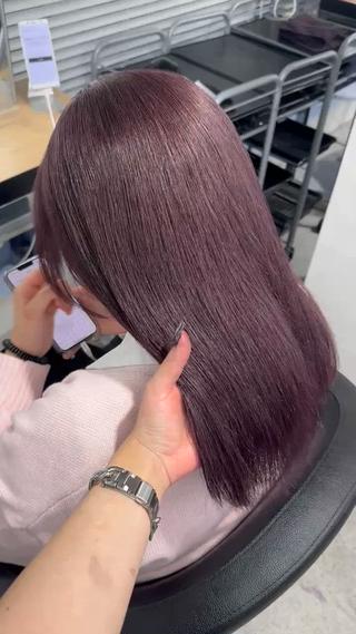 ロング カラー 暗髪🩶ラベンダー/ ブルー/ユウナ🤍のヘアスタイル