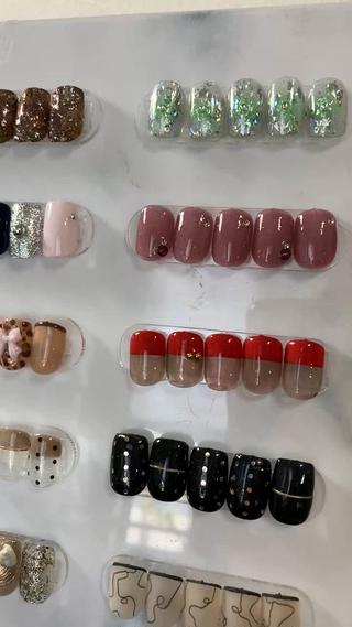 10月半ばあたりまでのセレクトデザイン

その後、無くなるか新しいデザインが追加になります 