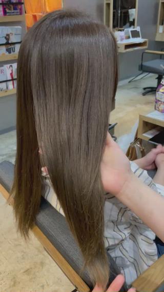 セミロング bleach所属・池田 寿子のヘアスタイル